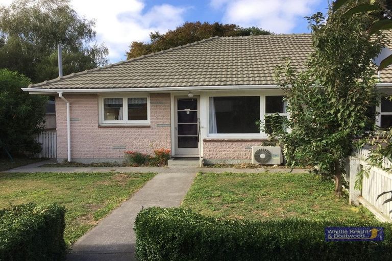 Photo of property in 5/9a Curletts Road, Sockburn, Christchurch, 8042