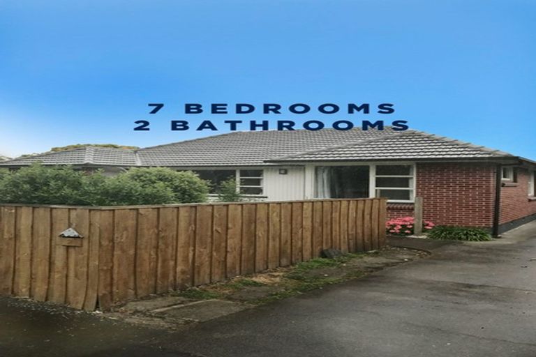 Photo of property in 51 Maidstone Road, Ilam, Christchurch, 8041