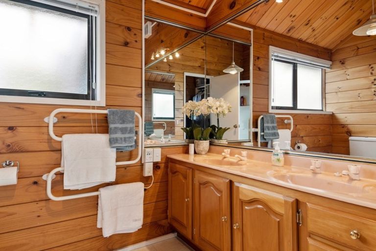 Photo of property in 58 Links View Drive, Omokoroa, 3114