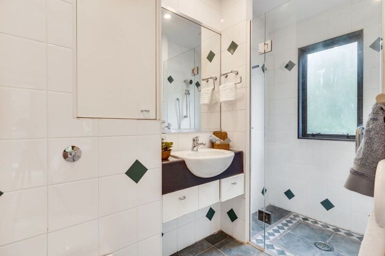 Photo of property in 2/155 Yaldhurst Road, Sockburn, Christchurch, 8042