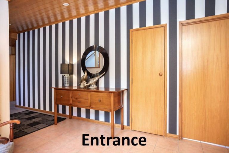 Photo of property in 111 Adelaide Road, Dannevirke, 4930