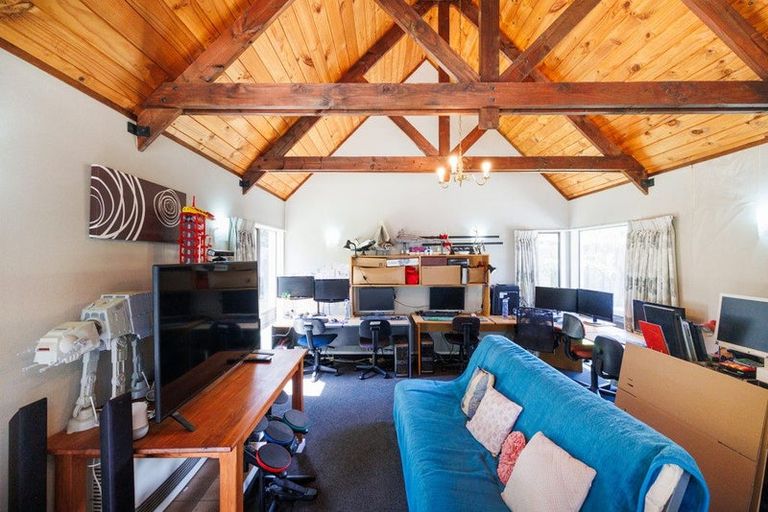 Photo of property in 22 Truscott Grove, Awapuni, Palmerston North, 4412