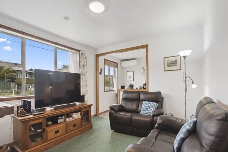 Photo of property in 7 Blease Street, New Lynn, Auckland, 0600