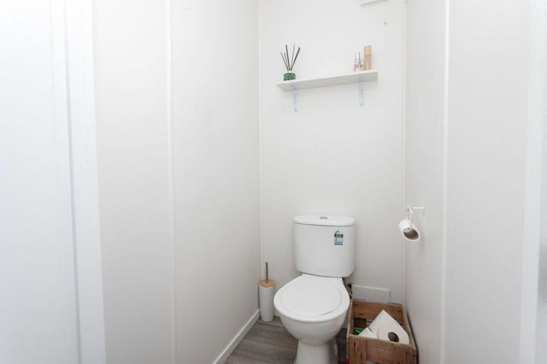 Photo of property in 33 Tennyson Street, Dannevirke, 4930