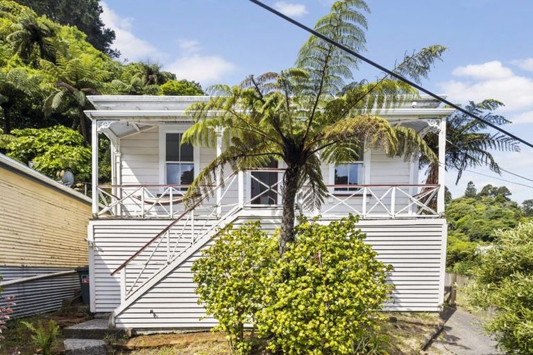 Photo of property in 202 Aro Street, Aro Valley, Wellington, 6021