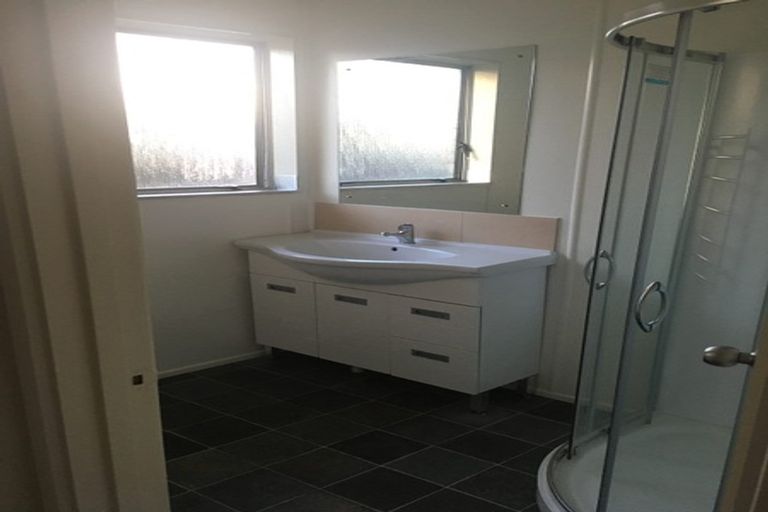 Photo of property in 62 Mackenzie Avenue, Woolston, Christchurch, 8023