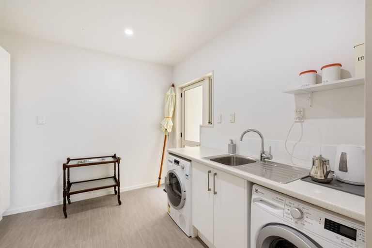 Photo of property in 126 Cannon Hill Crescent, Mount Pleasant, Christchurch, 8081