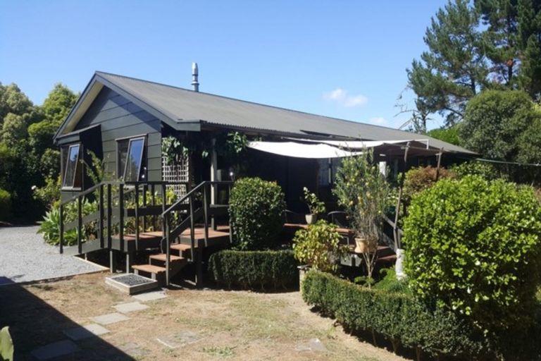 Photo of property in 53 Hyland Place, Waiuku, 2681