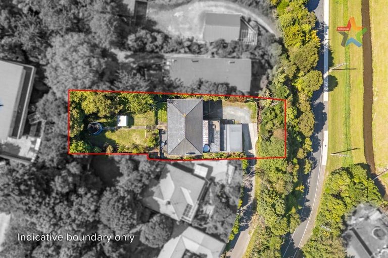 Photo of property in 25 Thomas Street, Stokes Valley, Lower Hutt, 5019