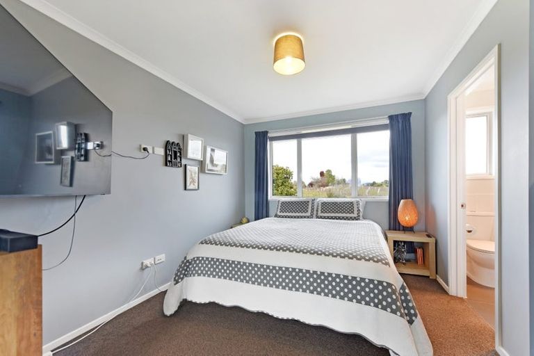 Photo of property in 19 Petra Way, Upper Moutere, 7173