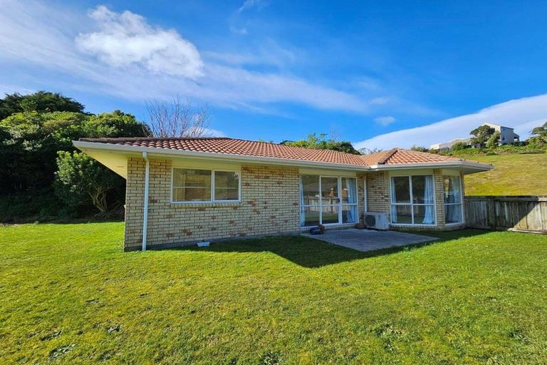 Photo of property in 261 Maungaraki Road, Maungaraki, Lower Hutt, 5010