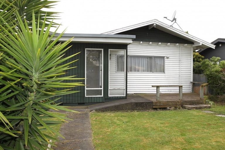 Photo of property in 515 Saint Aubyn Street West, Hastings, 4122