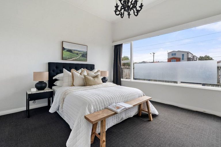 Photo of property in 138 Rongotai Road, Kilbirnie, Wellington, 6022