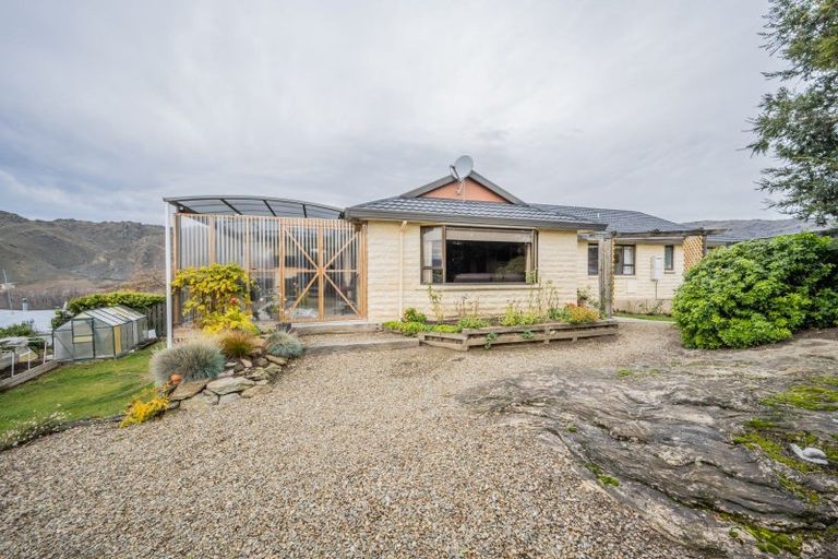 Photo of property in 10 O'neill Crescent, Bridge Hill, Alexandra, 9320