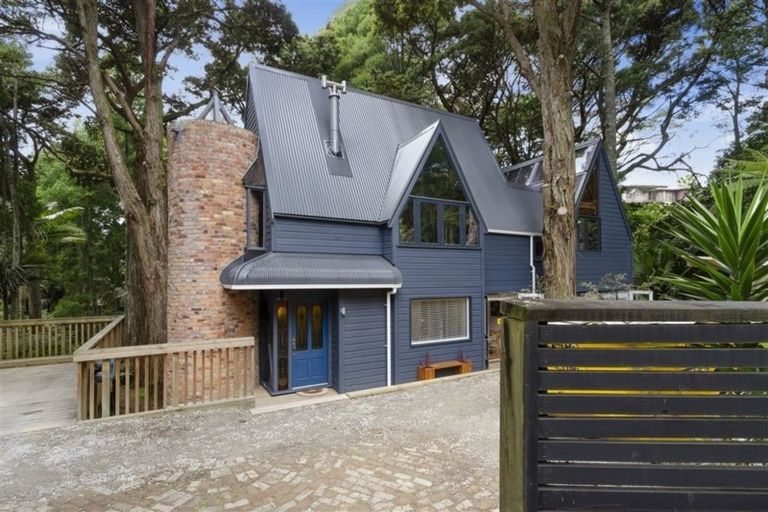 Photo of property in 25a Moore Street, Hillcrest, Auckland, 0627