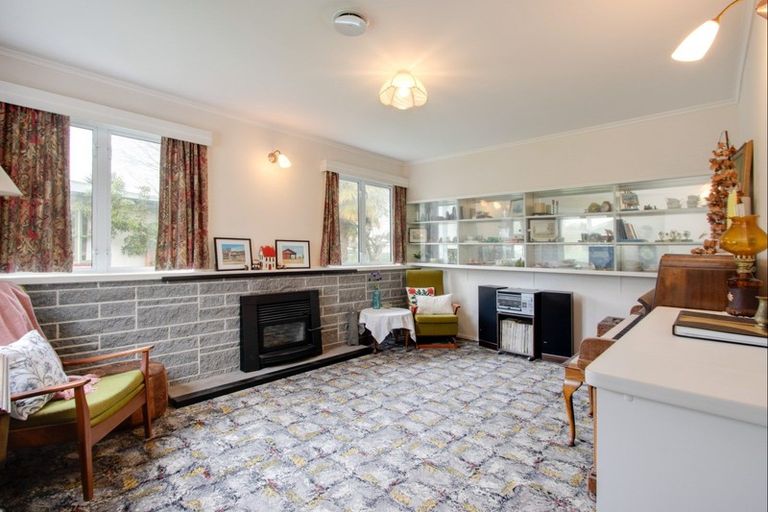 Photo of property in 18 Barnard Avenue, Maraenui, Napier, 4110