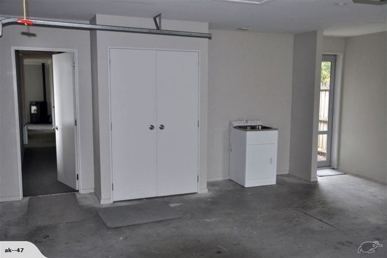 Photo of property in 9 Joe Burns Place, Wigram, Christchurch, 8042