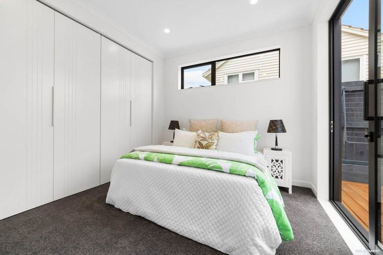 Photo of property in 3/31 Hill Crescent, New Lynn, Auckland, 0600