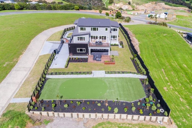 Photo of property in 45 Sovereign Street, Flat Bush, Auckland, 2019