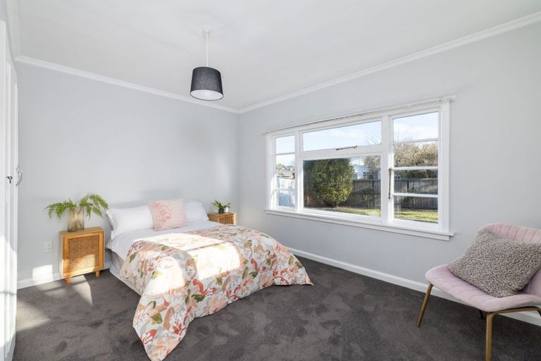Photo of property in 1/184 Wairakei Road, Bryndwr, Christchurch, 8053