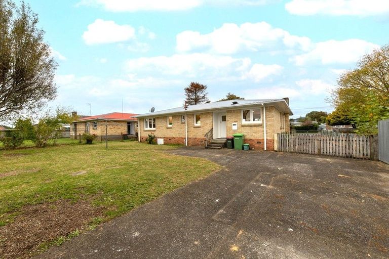 Photo of property in 11 Maurice Street, Papakura, 2110