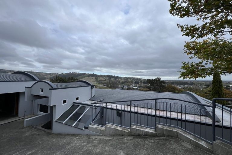 Photo of property in 14 Lucknow Place, Cashmere, Christchurch, 8022