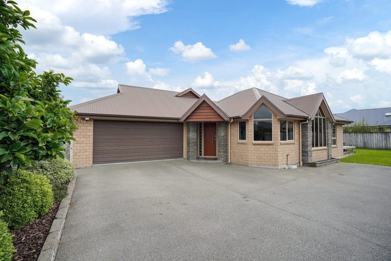 Photo of property in 53 Glenroy Park Drive, Waikiwi, Invercargill, 9810