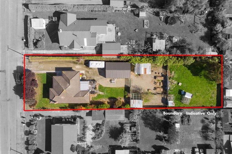 Photo of property in 16 Coronation Street, Waimate, 7924