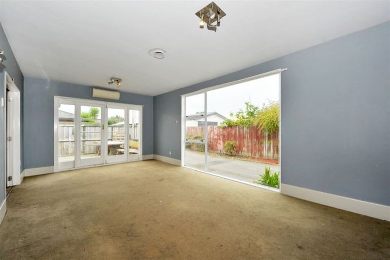 Photo of property in 1/109 Main North Road, Papanui, Christchurch, 8052