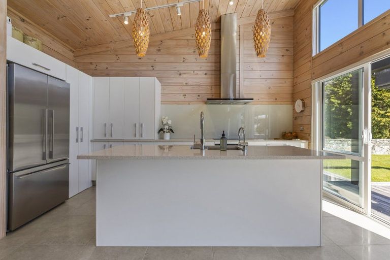 Photo of property in 2 Paulines Way, Wharewaka, Taupo, 3330