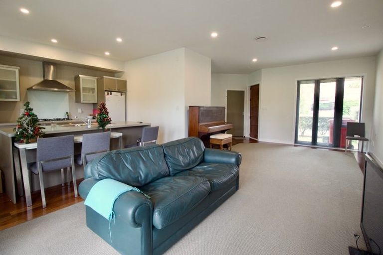Photo of property in Point Ridge, 30/130 Gills Road, Albany Heights, Auckland, 0632