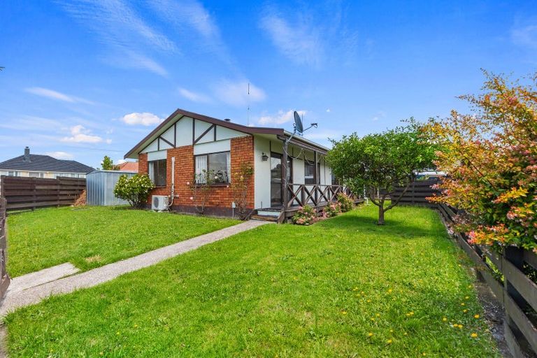 Photo of property in 37 Lloyd Street, Parkvale, Tauranga, 3112