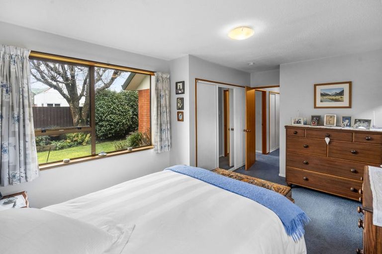 Photo of property in 19 O'connor Place, Burnside, Christchurch, 8053