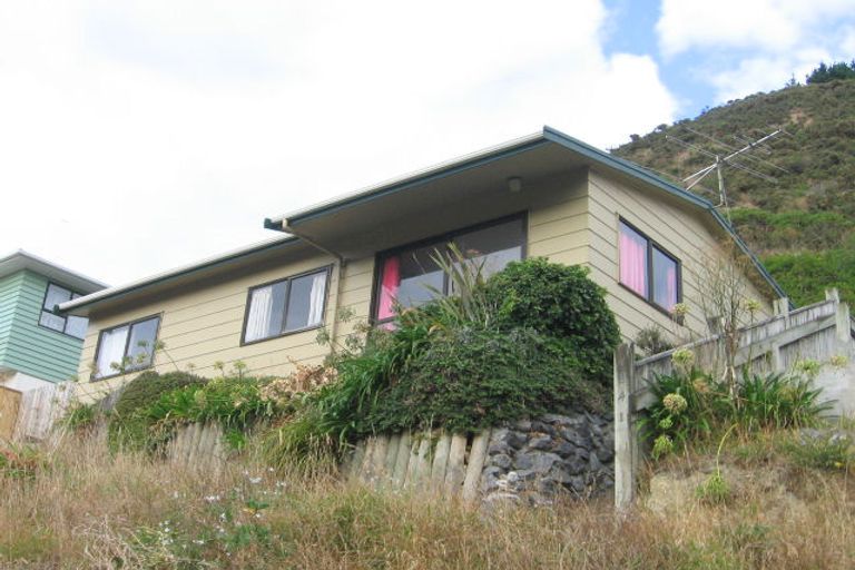 Photo of property in 141 Happy Valley Road, Owhiro Bay, Wellington, 6023