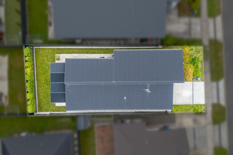 Photo of property in 16 Buddle Road, Wallaceville, Upper Hutt, 5018