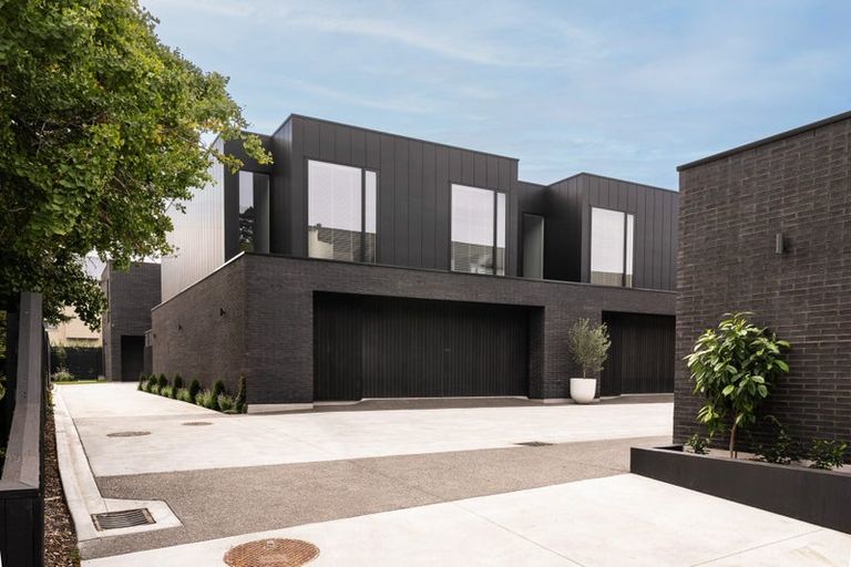 Photo of property in 8 Rhodes Street, Merivale, Christchurch, 8014