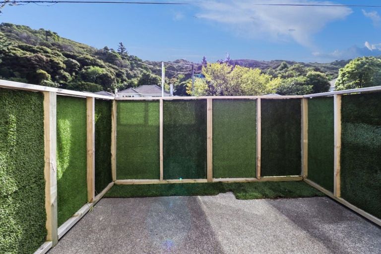 Photo of property in 130b Wellington Road, Wainuiomata, Lower Hutt, 5014