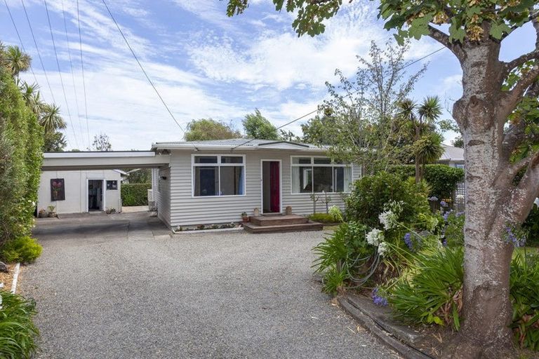Photo of property in 119 Matai Road, Raumati South, Paraparaumu, 5032