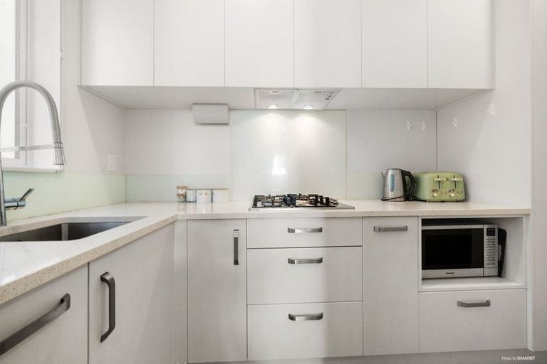 Photo of property in 20 Pennant Street, Long Bay, Auckland, 0630