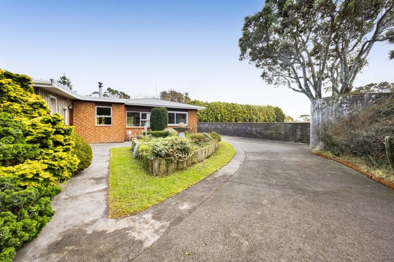 Photo of property in 15 Kahui Road, Rahotu, Opunake, 4684