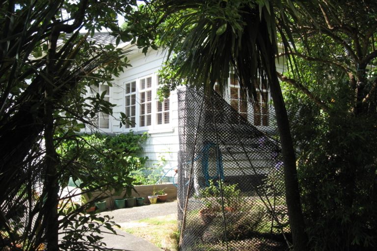 Photo of property in 7 Te Anau Avenue, Hataitai, Wellington, 6021