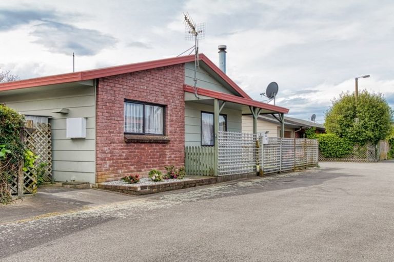 Photo of property in 3/90 Nuffield Avenue, Marewa, Napier, 4110