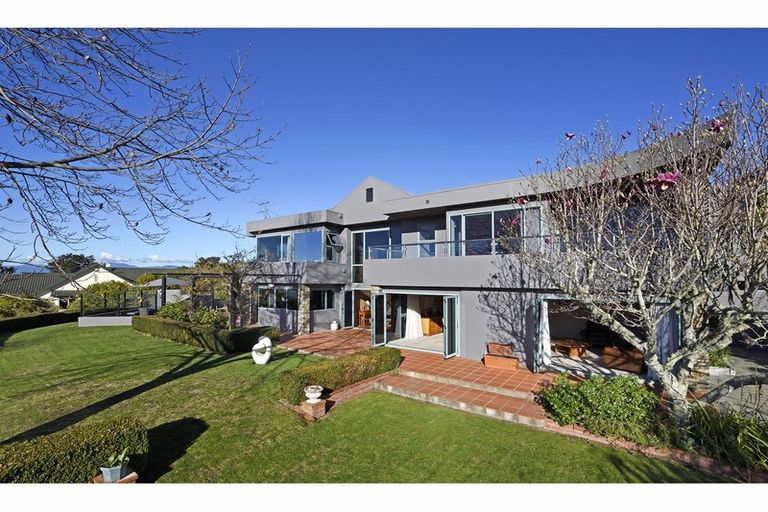 Photo of property in 15 Van Beek Place, Ruby Bay, Mapua, 7005