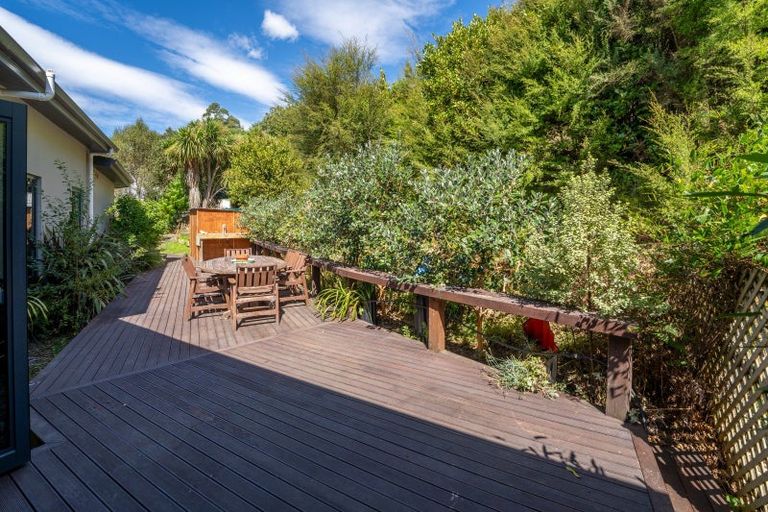 Photo of property in 5 Beach Place, Havelock, 7100