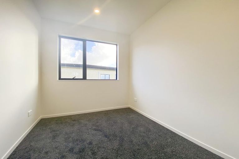 Photo of property in 9/49 Sunnyside Road, Sunnyvale, Auckland, 0612