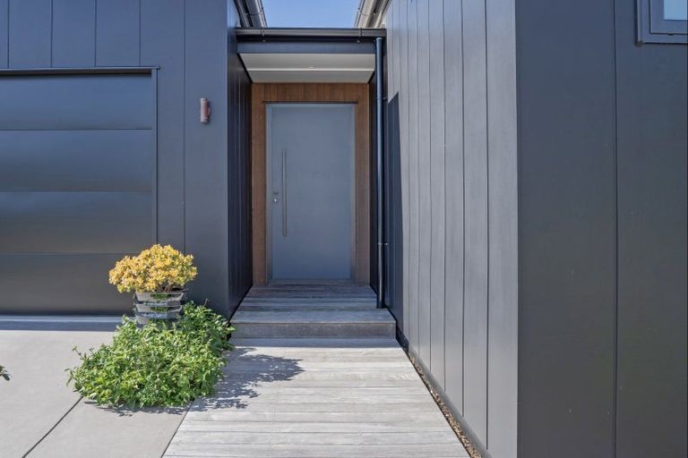 Photo of property in 9 Awatea Drive, Whitianga, 3510