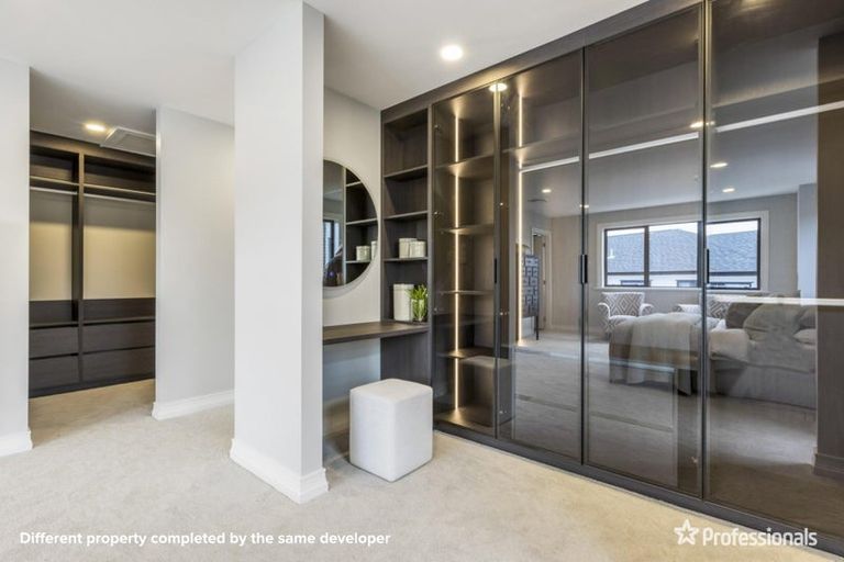 Photo of property in 13 Arawaru Avenue, Wainui, 0992