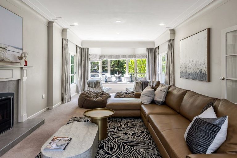 Photo of property in 9 Glamis Avenue, Manly, Whangaparaoa, 0930