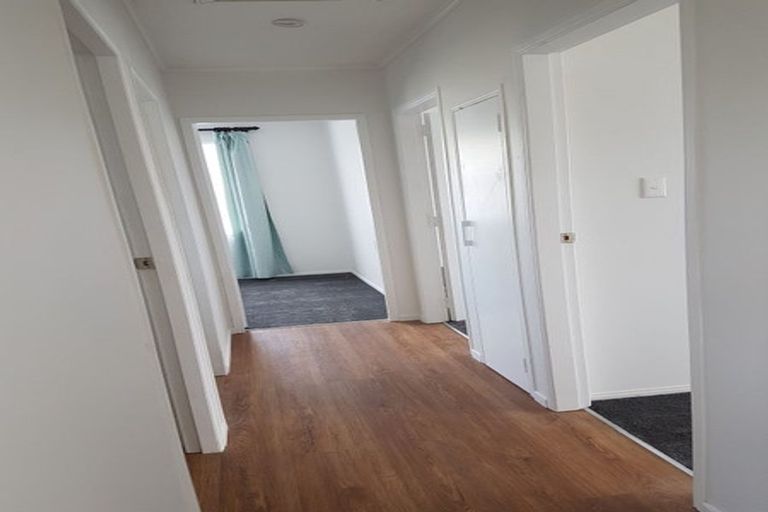 Photo of property in 2/15 Tasman Drive, Opaheke, Papakura, 2113