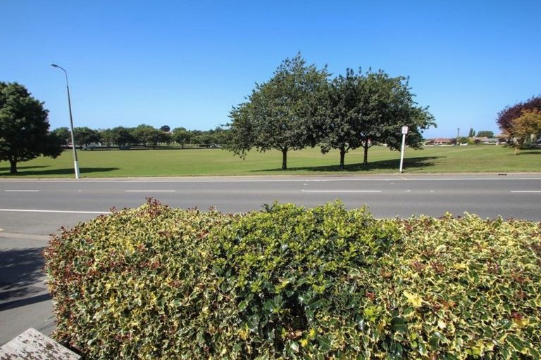 Photo of property in 82 Wansbeck Street, Oamaru, 9400